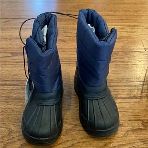 Boys winter boots